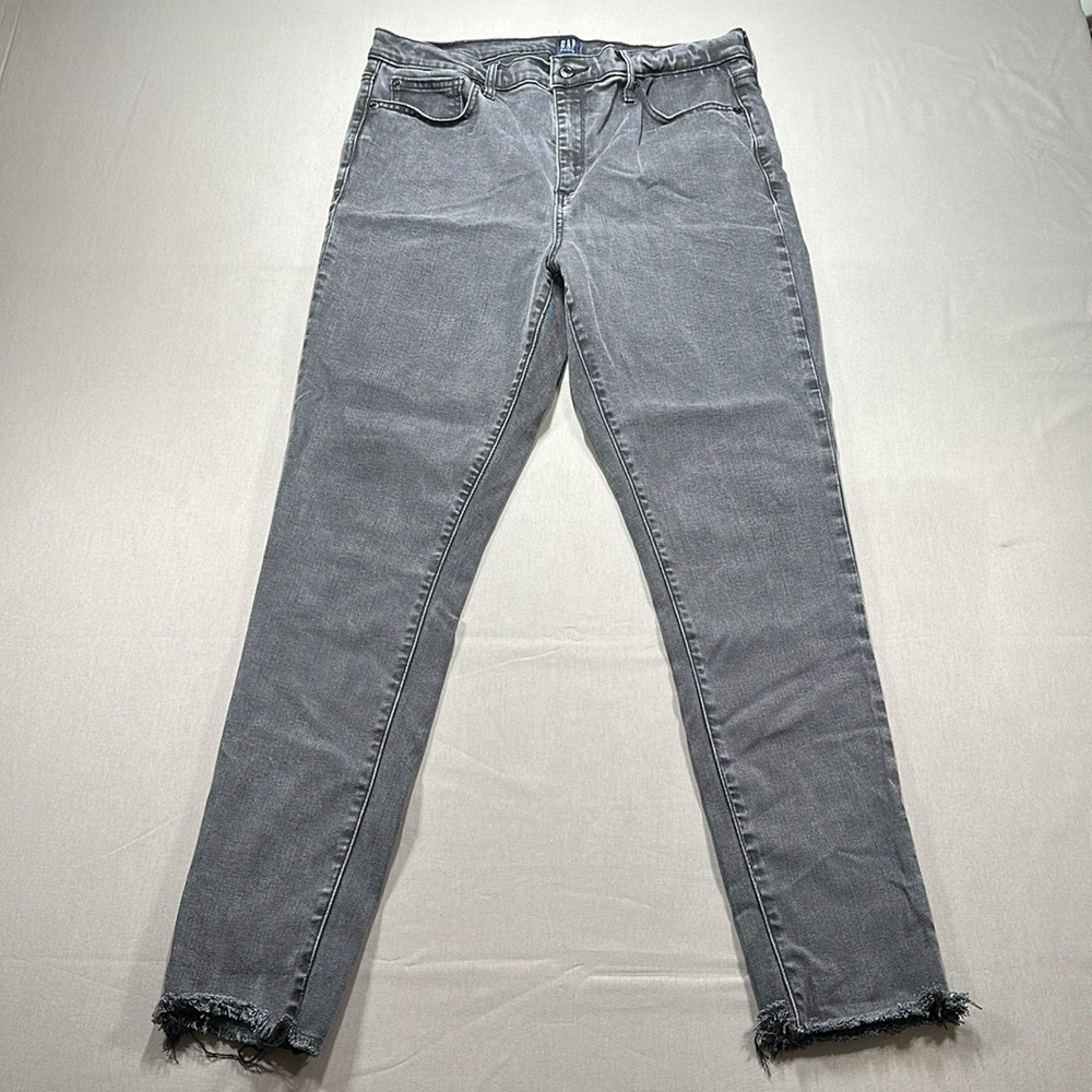 GAP DENIM True Skinny Grey Distressed Cuff Jeans - size 32R